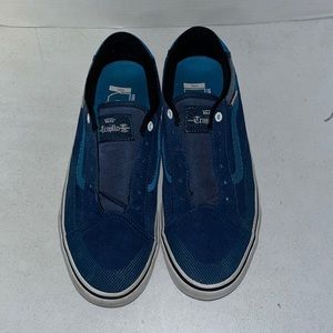 vans ultra Krush 3-D navy skate board shoe, size men’s nine